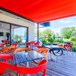 Western Expo Hotel 3*