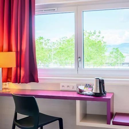 Western Expo Hotel