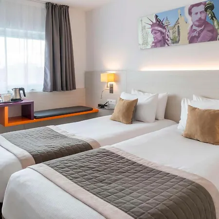 Western Expo Hotel 3*