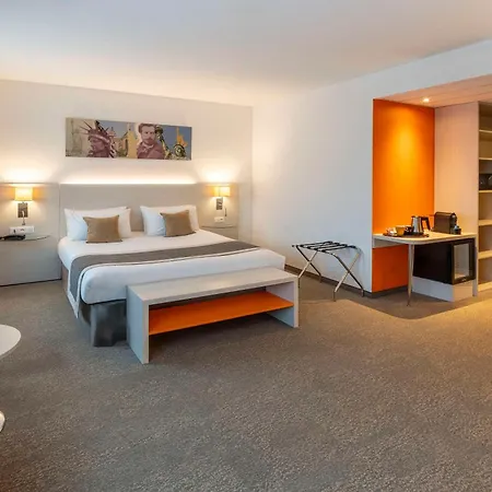 Szálloda Western Expo 3*