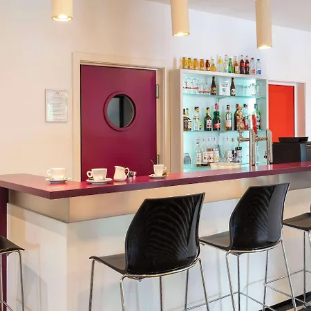 Szálloda Western Expo